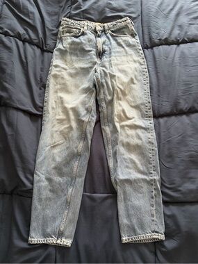 H&M Light Blue Relaxed Fit Jeans